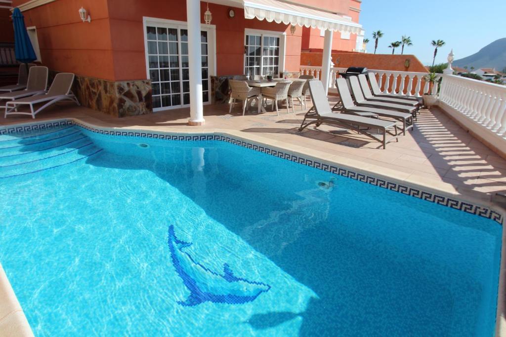 ViVaTenerife - Villa with pool, jacuzzi and sea view photo 1