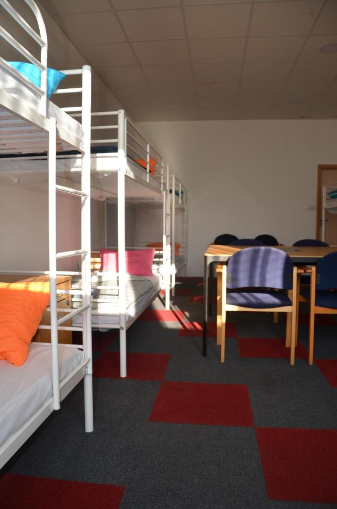 Номер (Кровать в общем номере для мужчин и женщин с 10 кроватями), Enka apartmani