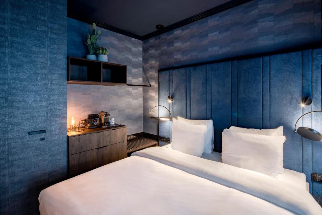 Двухместный (Небольшой двухместный номер с 1 кроватью), Hotel Citadel