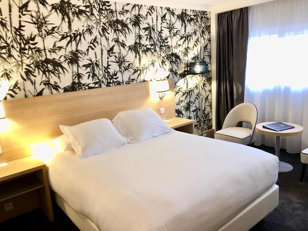 Hotel Inn Paris CDG Airport - ex Best Western photo 2