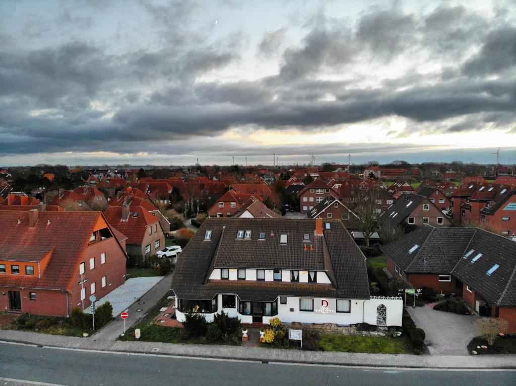 Hotel Carolinensiel Doan photo 1