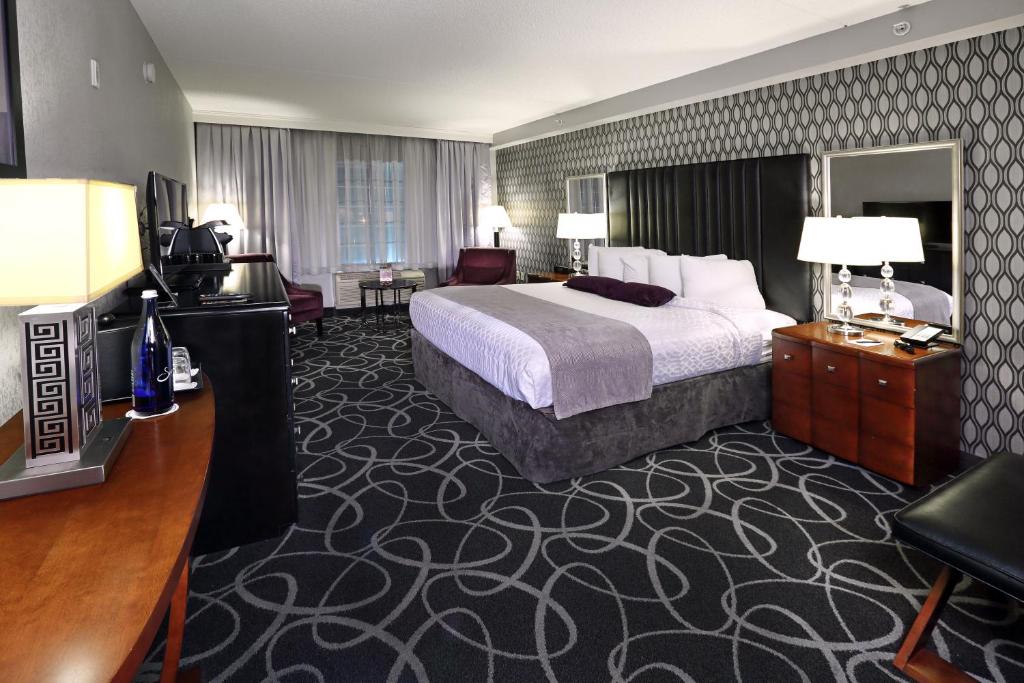 Park Manor Hotel image