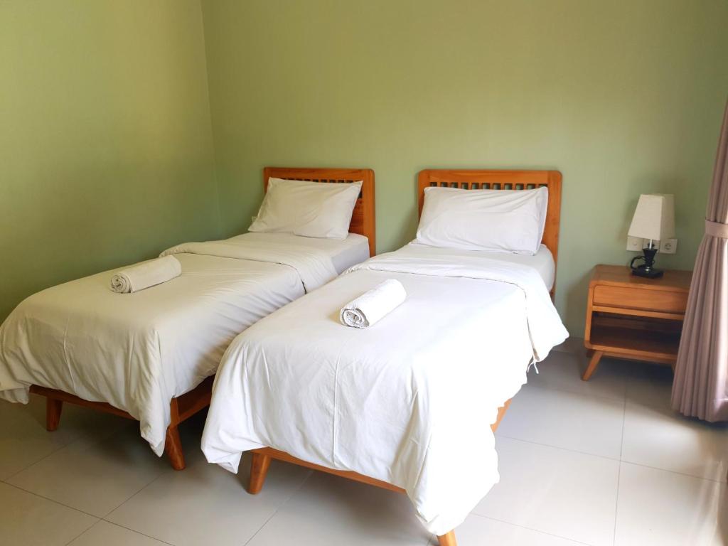 Двухместный (Бунгало), Naturela