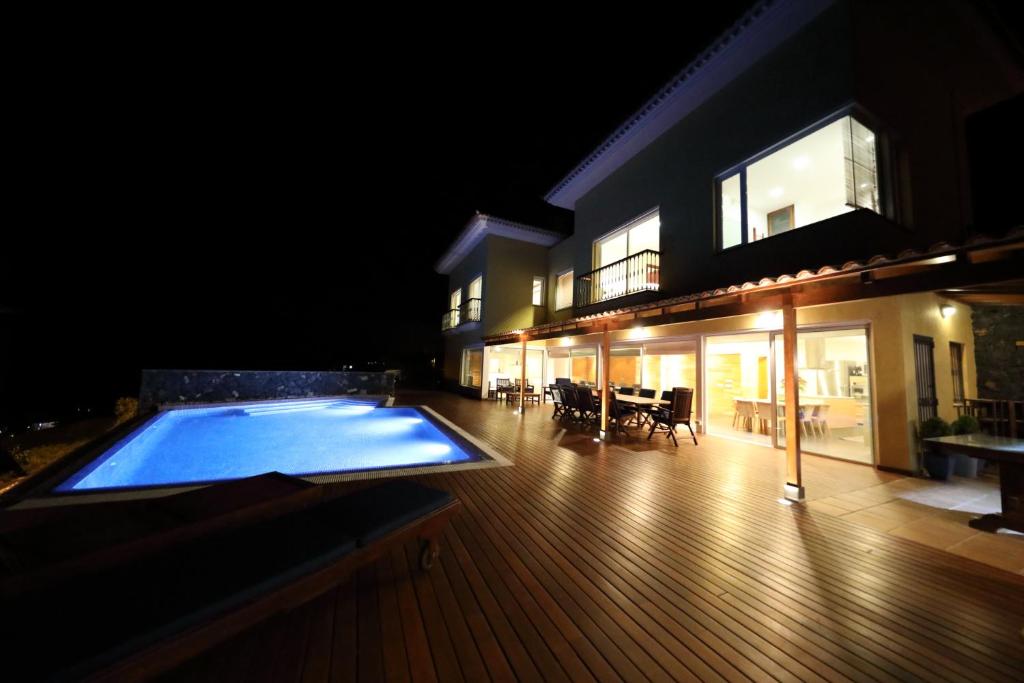 Villa OCEAN Infinity heated pool optional photo 1