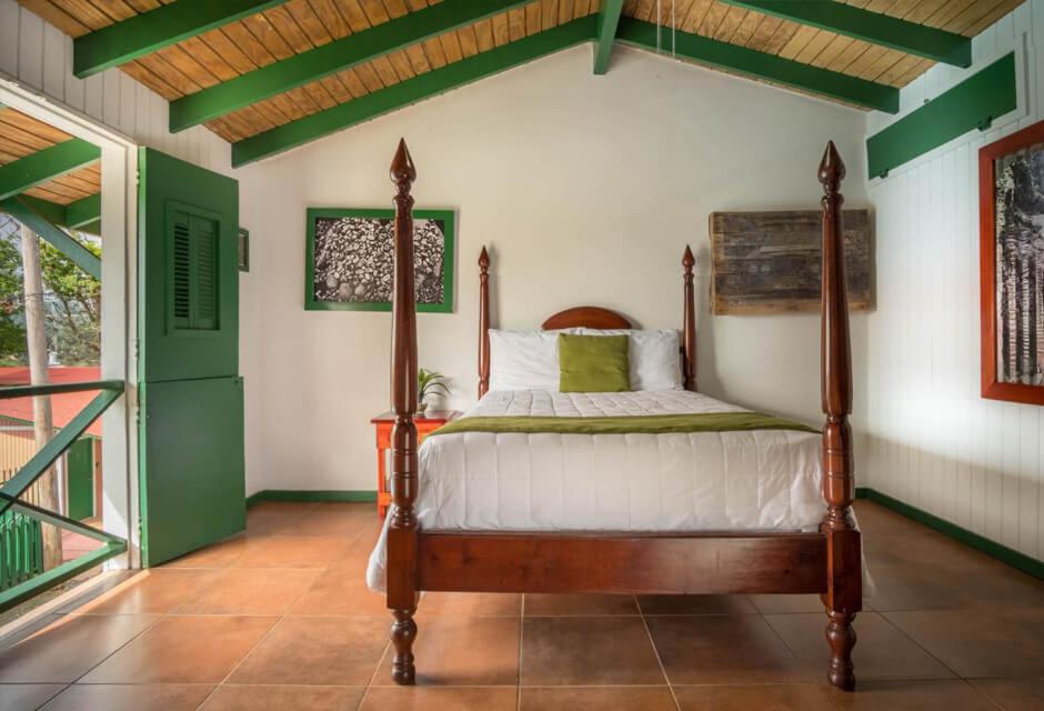 Hacienda Juanita photo 3