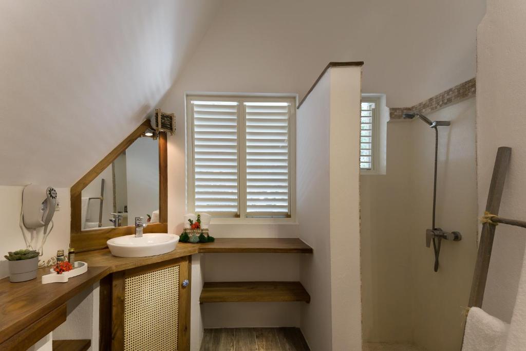 Punta Rucia Lodge Hotel Boutique & Spa - Tap to explore photos