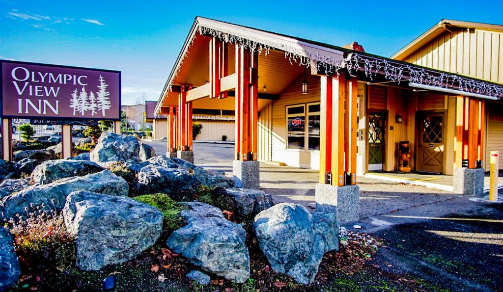 Olympic View Inn image