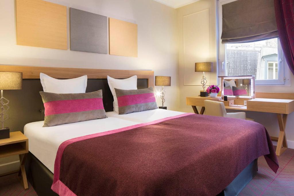 Двухместный (Традиционный двухместный номер с 1 кроватью), Hôtel Galileo Champs Elysées