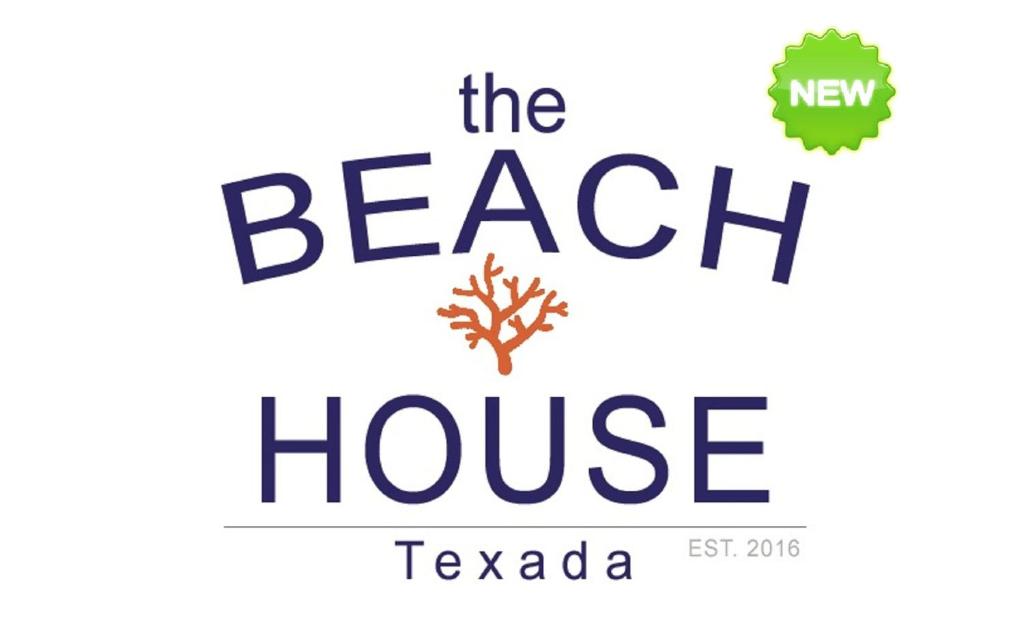 The Beach House Texada - Waterfront Cabin photo 1