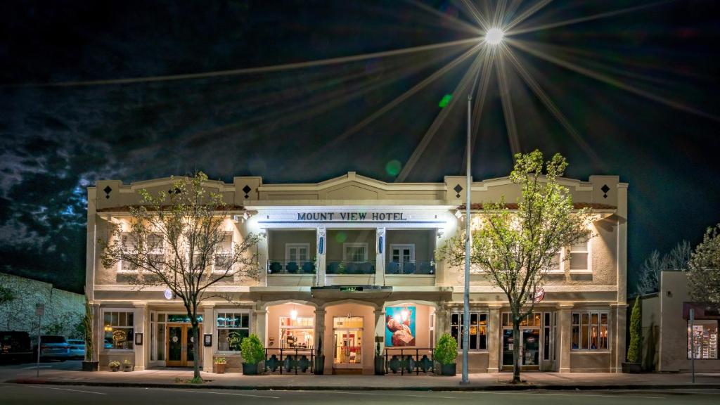 Mount View Hotel & Spa photo 3
