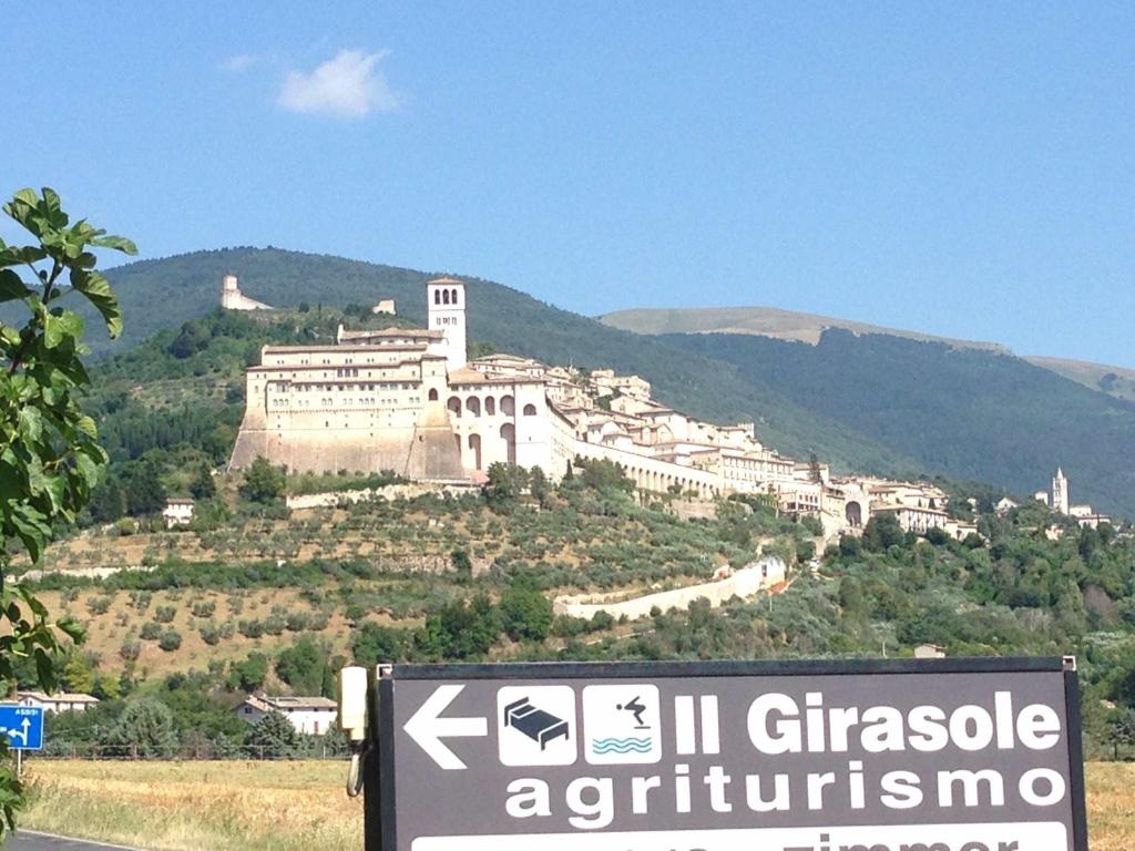 Agriturismo Il Girasole Assisi photo 2