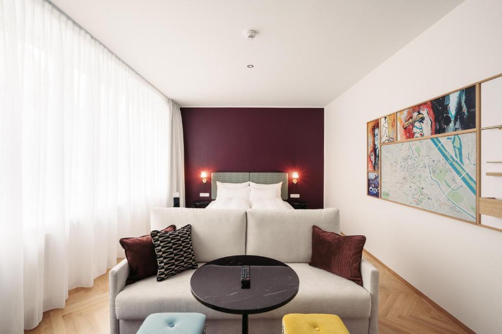 Четырехместный (Четырехместный номер Smart Atelier), Hotel Arian
