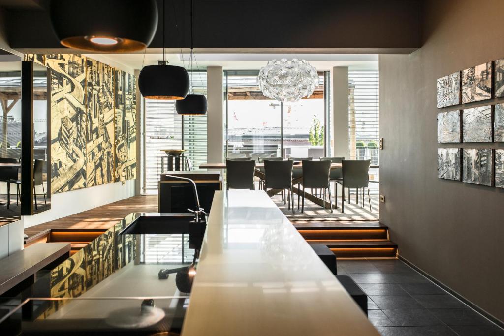 Monbijou Penthouse by Suite030 photo 1