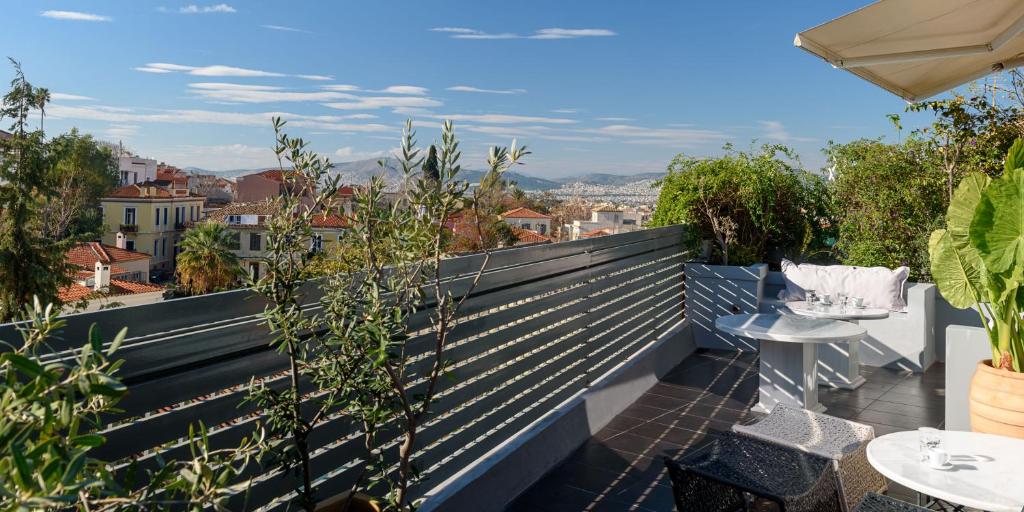 Апартаменты (Апартаменты в пентхаусе), Fos Residential Apartments