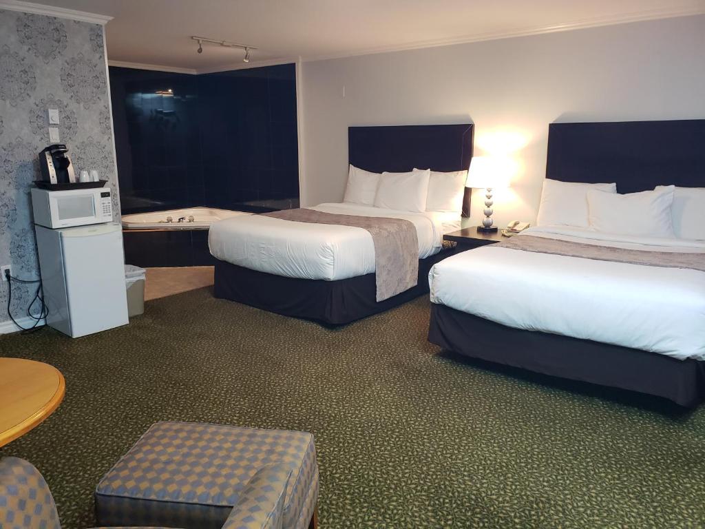 Regency Inn & Suites photo 4