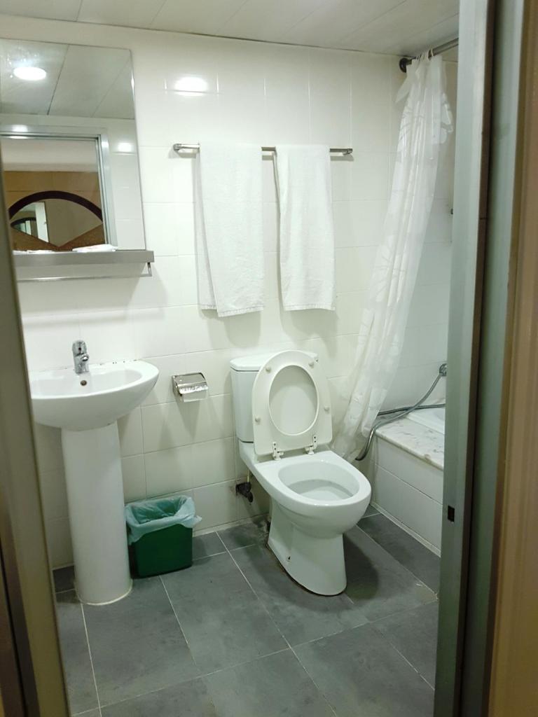 China HK Motel Room Type - Standard Double or Twin Room