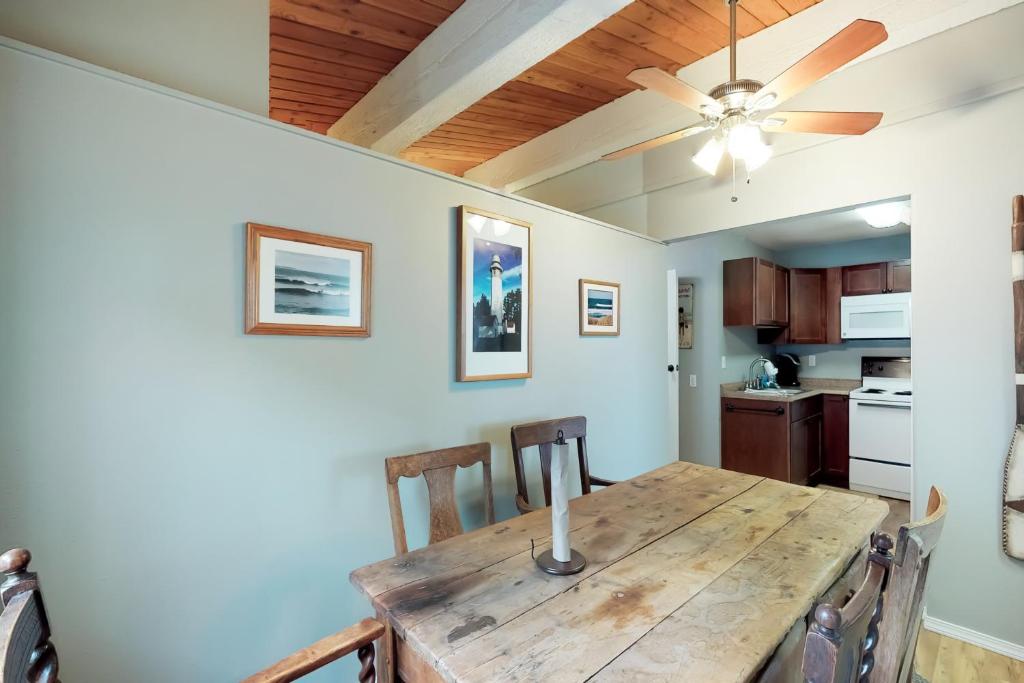 Westport Marina Guest House photo 3