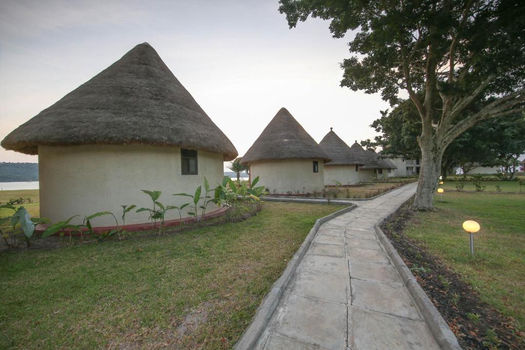 Victoria Forest Resort photo 4