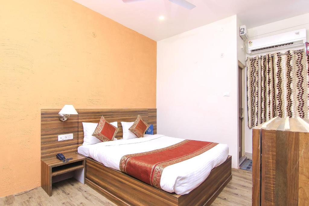 Двухместный (Номер Делюкс), Hotel R B International