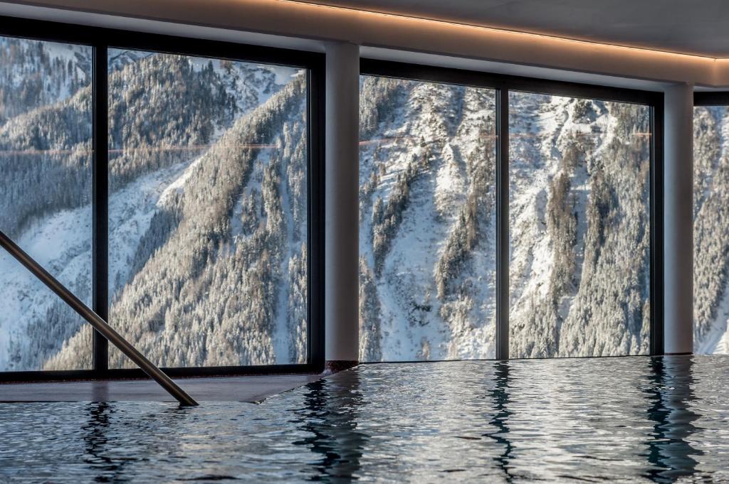 Hotel Burgstein - alpin & lifestyle photo 2