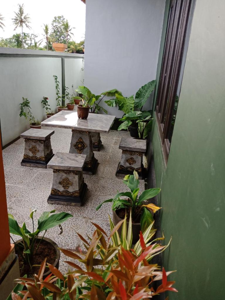 Ibu Ana Homestay photo 1