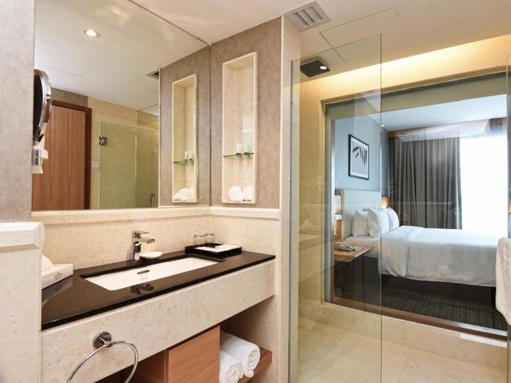 Holiday Villa Johor Bahru City Centre photo 2