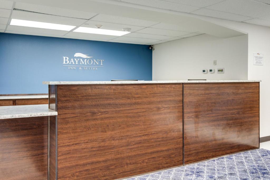 Baymont by Wyndham Spokane photo 4