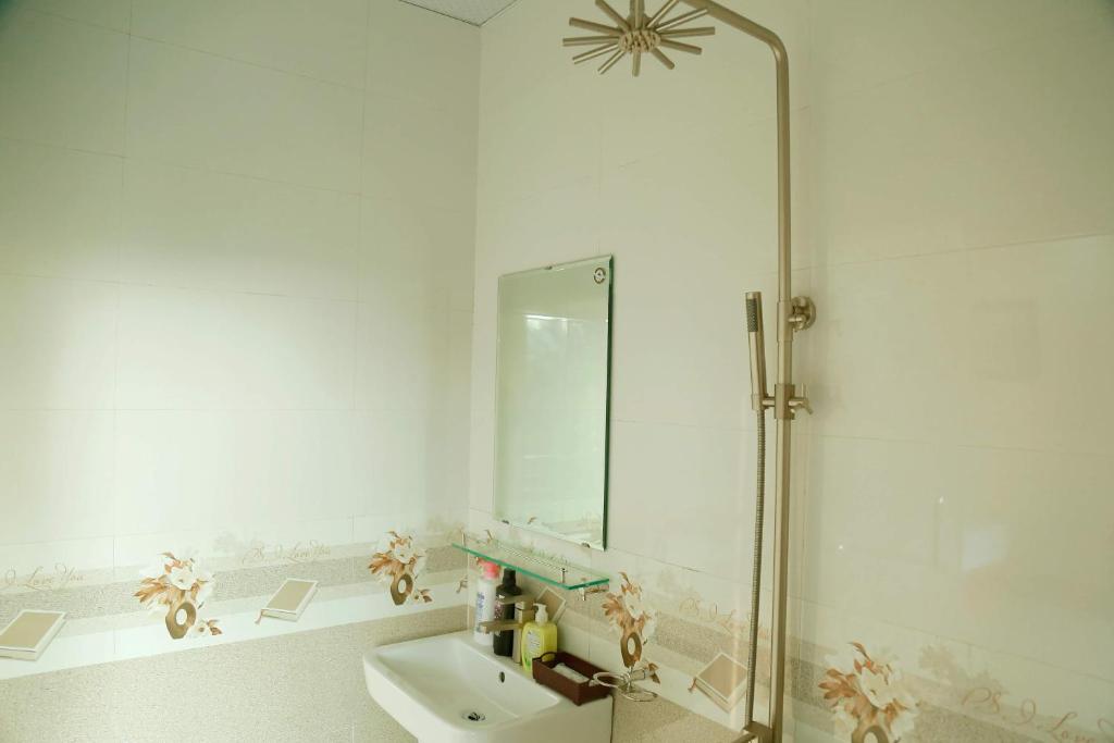 Tam Coc Legend Hotel