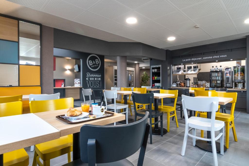 B&B HOTEL CHATEAUROUX Déols photo 3