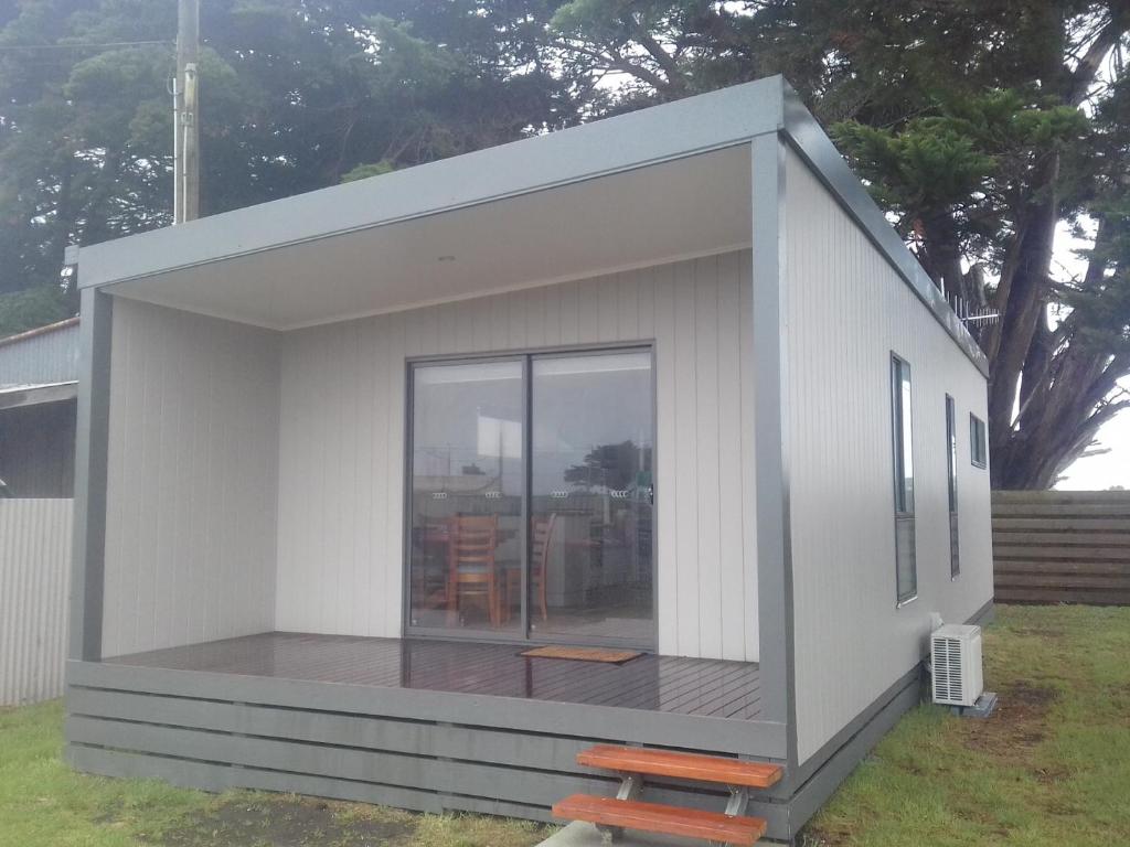Gum Tree Caravan Park photo 2