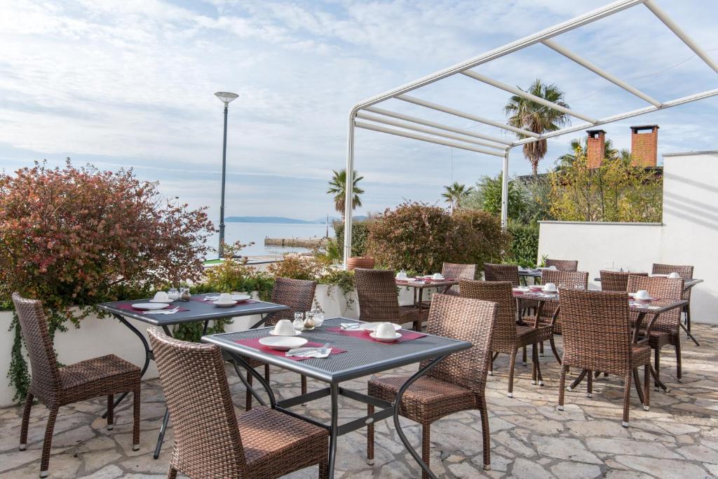 Beach Guesthouse Mediteran photo 4
