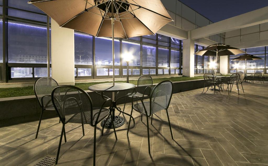 If Business Hotel photo 4