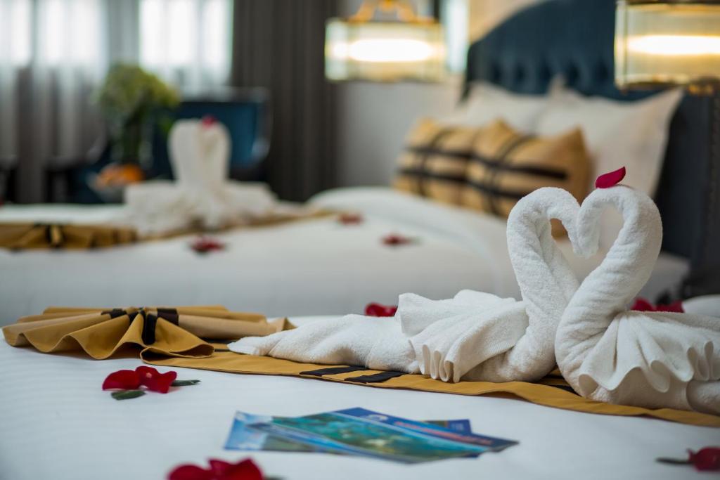 Трехместный (Трехместный номер с балконом), S Central Hotel and Spa
