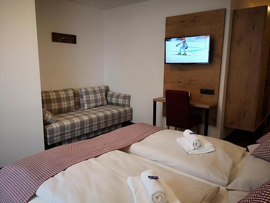 Hotel Aschauer Hof z'Fritzn photo 3