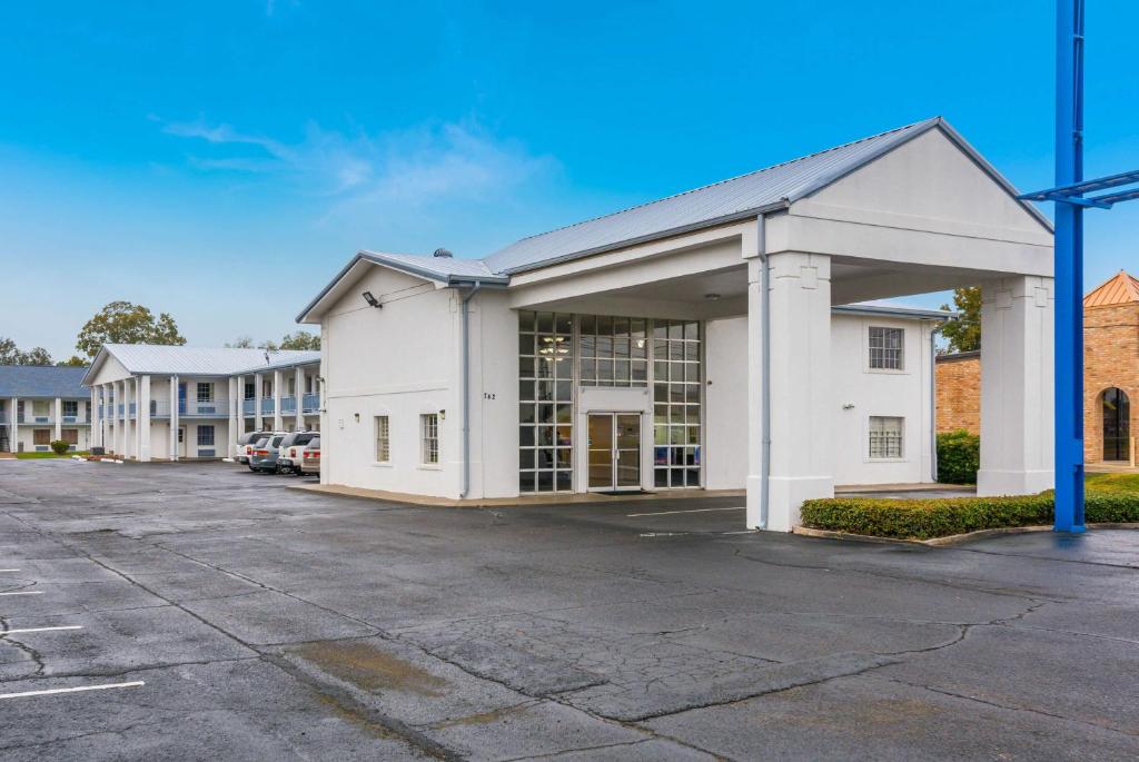 Motel 6-Alexandria, LA - South photo 2