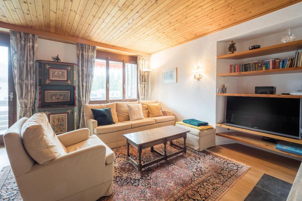 LAAX Homes - Val Signina 8-17 photo 2