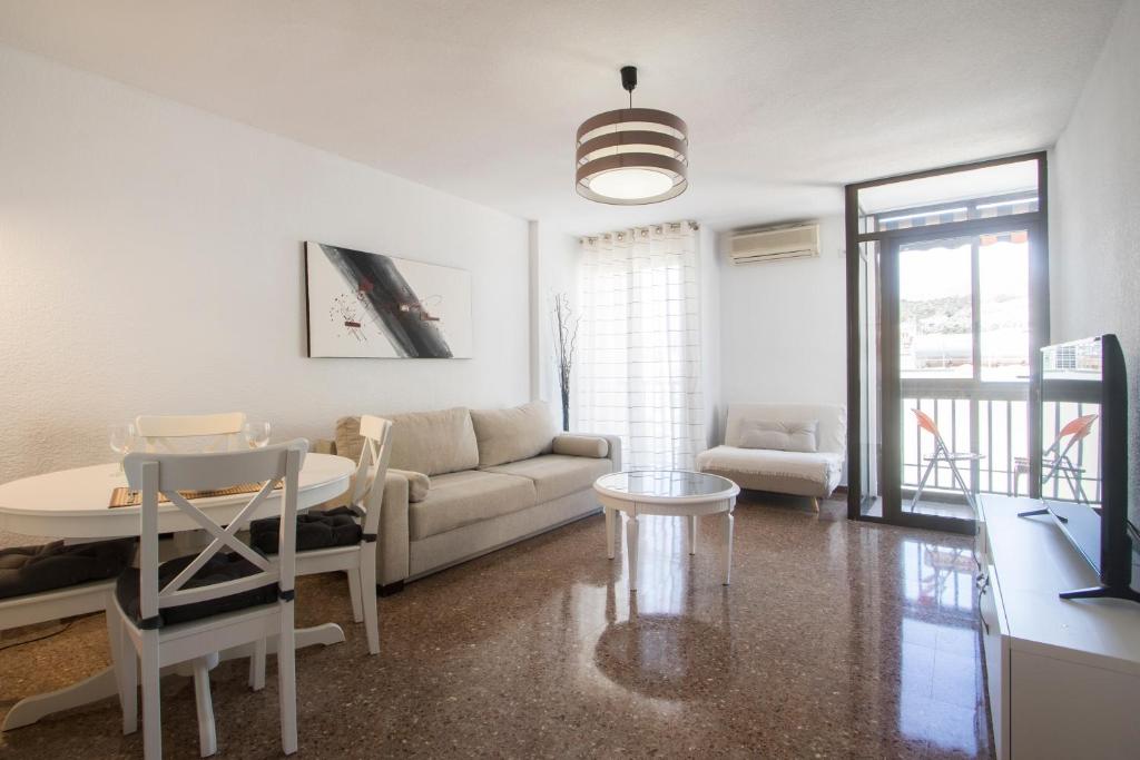 Alicante historic center, beach and marina appartment photo 2