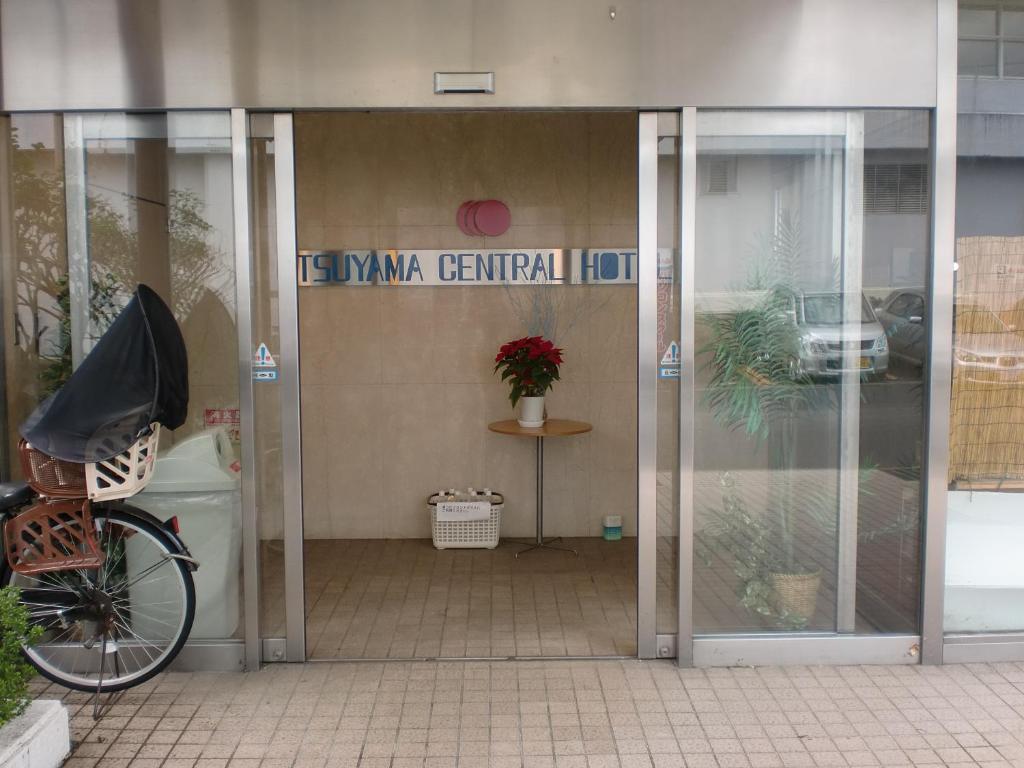 Tsuyama Central Hotel Townhouse photo 3