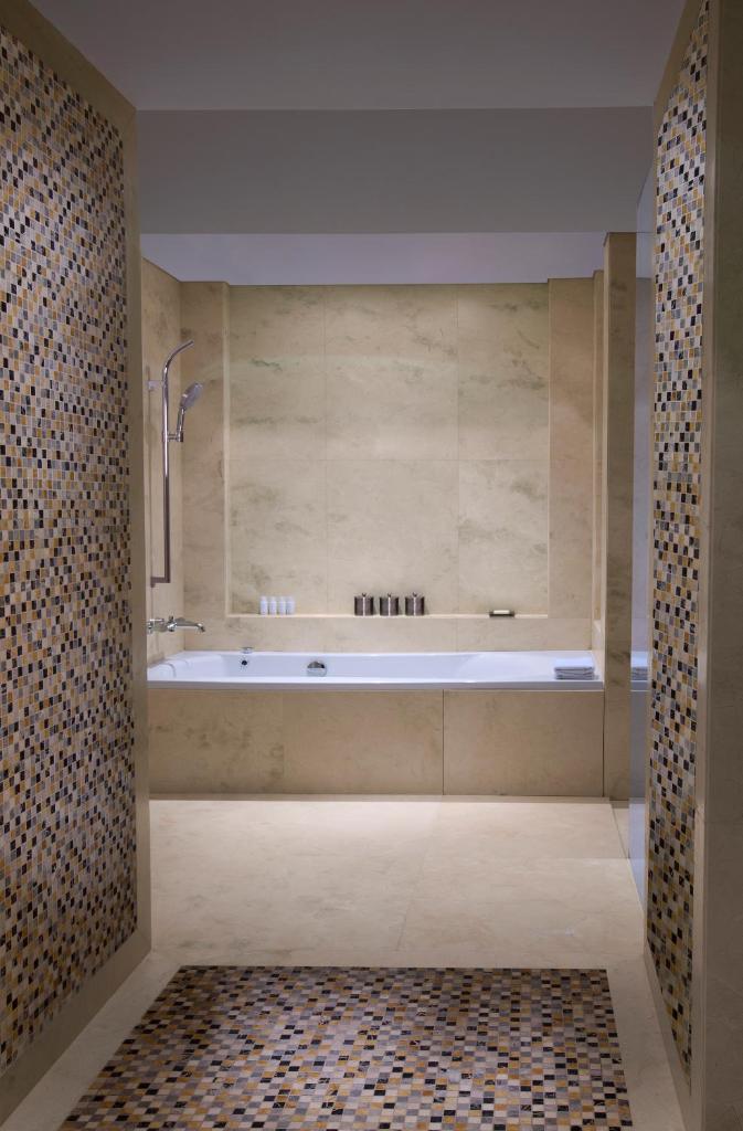 Сьюит (Полулюкс – Arumaila), Souq Waqif Boutique Hotels - Tivoli