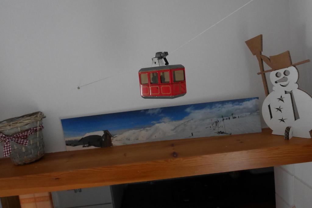 Cozy Apartment in Alp photo 4