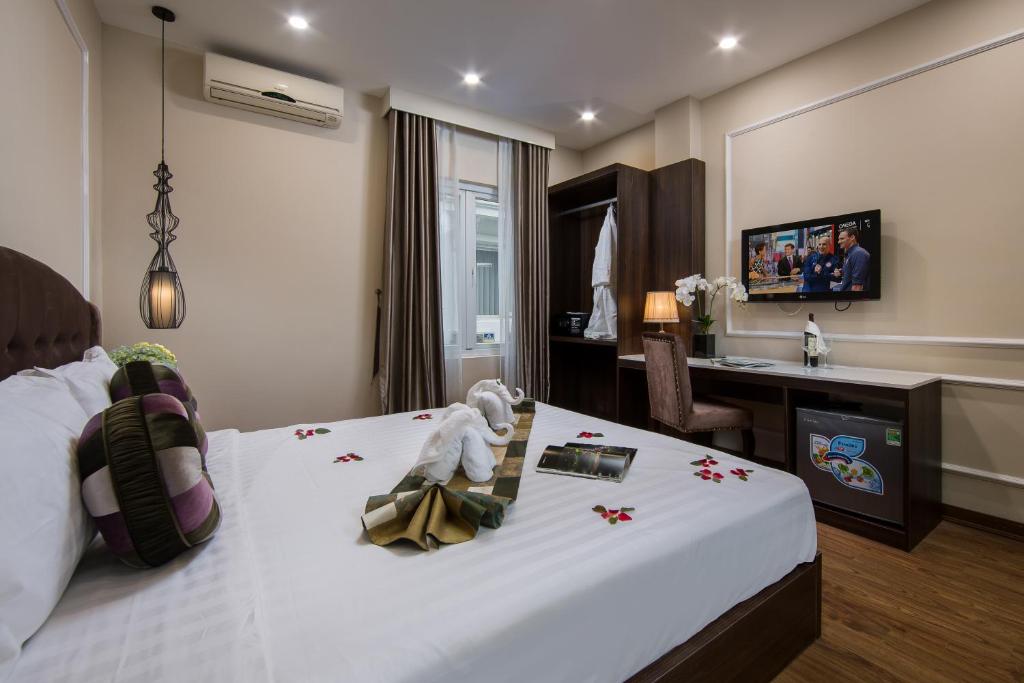 Двухместный (Улучшенный двухместный номер с 1 кроватью), Splendid Pearlight Hanoi