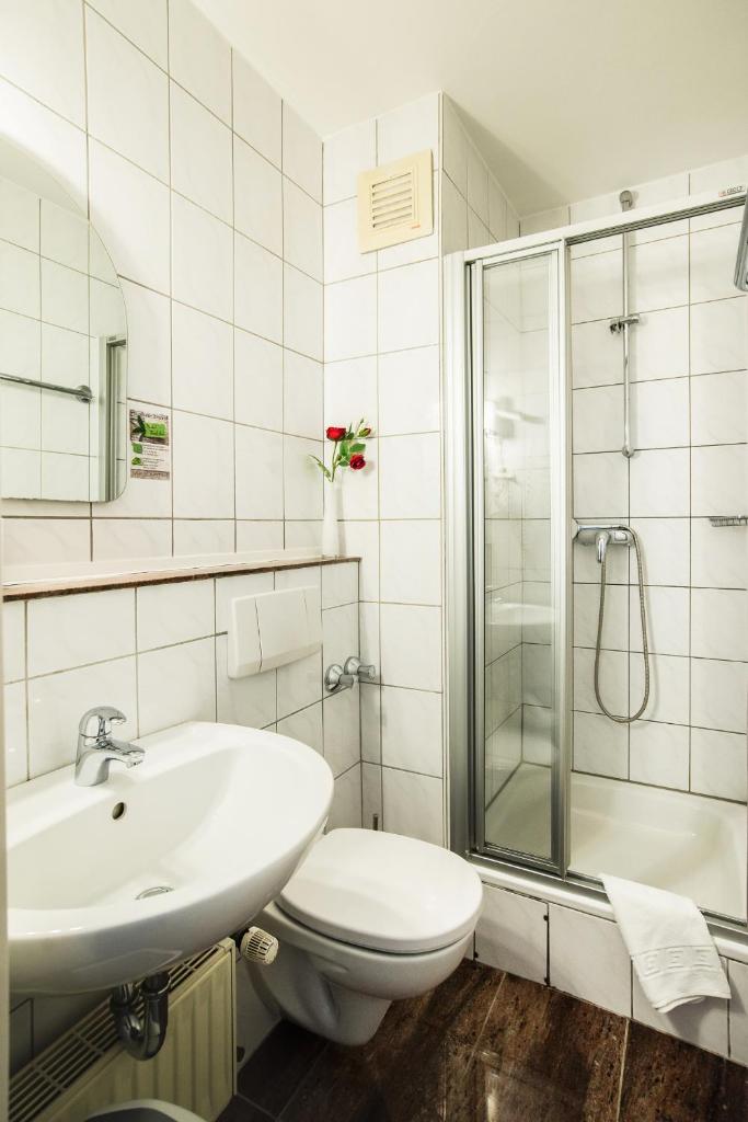 Двухместный (Двухместный номер с 1 кроватью), Hotel Domblick Garni