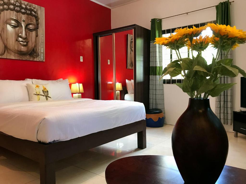 Nora's Place Boutique Resort Room Type - Deluxe Pool View