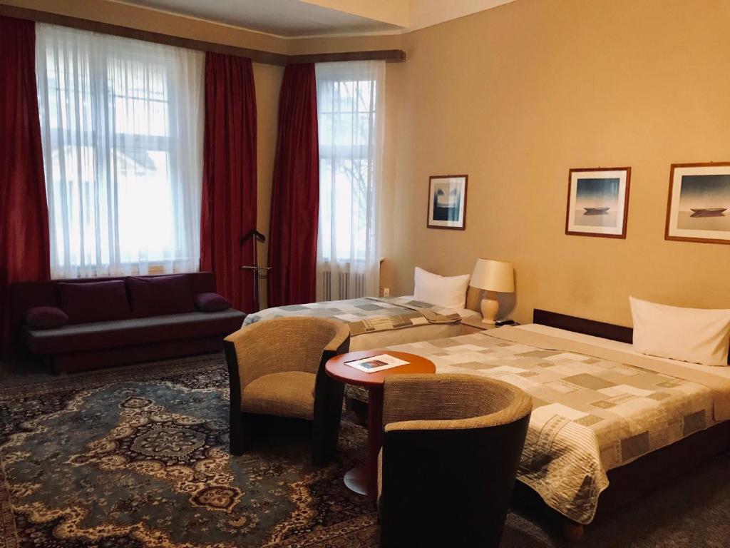 Четырехместный (Четырехместный номер), Hotel Castell am Kurfürstendamm