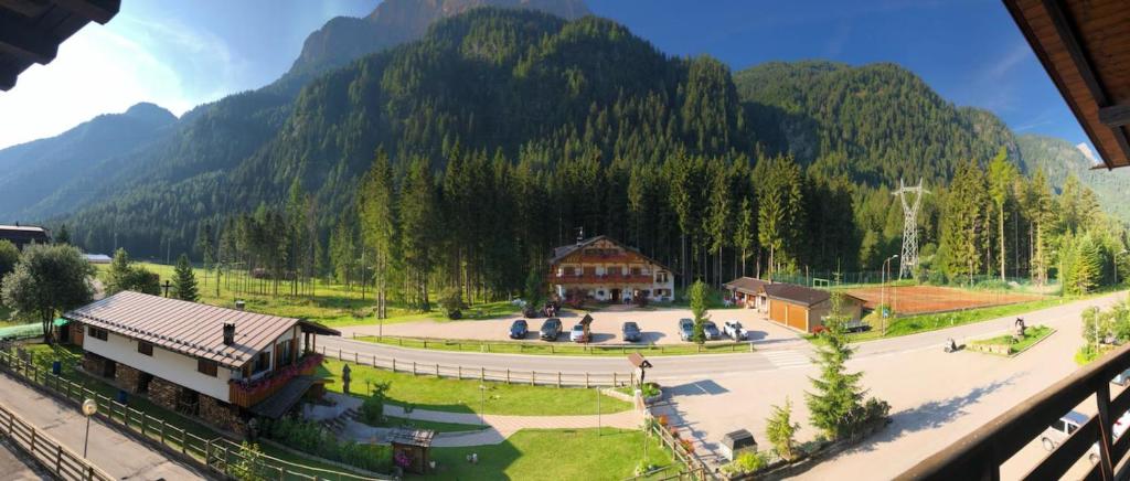Hotel Garnì Il Cirmolo photo 4