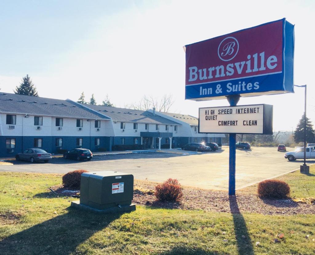 Burnsville Inn & Suites image