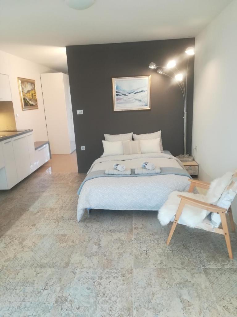 Angel's Nest Apartment photo 3