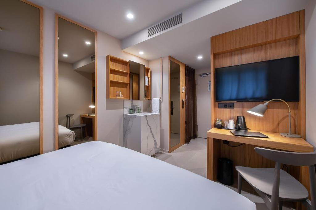 Двухместный (Стандартный двухместный номер с 1 кроватью), 9Hotel Paquis