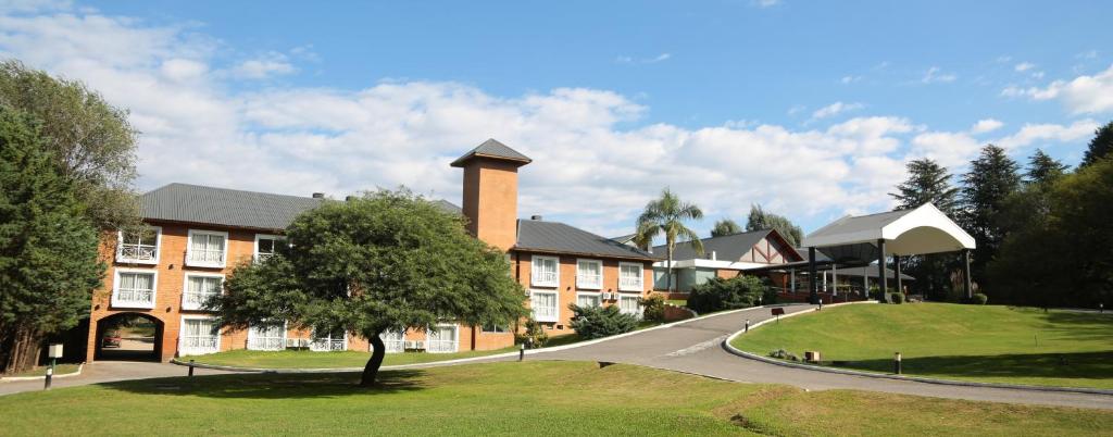 Howard Johnson Hotel & Spa Villa General Belgrano photo 3