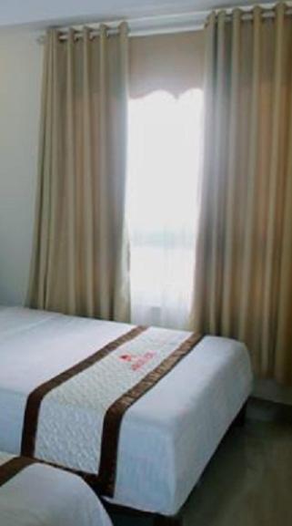 Khách Sạn Paradise Đà Nẵng